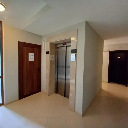 Family Sorrento Apartment Sveti Vlas